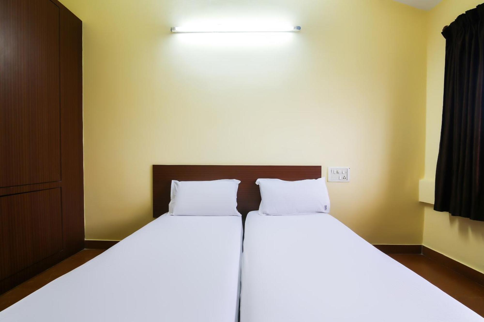 Hotel O Raviraj Classic Cana Eksteriør billede